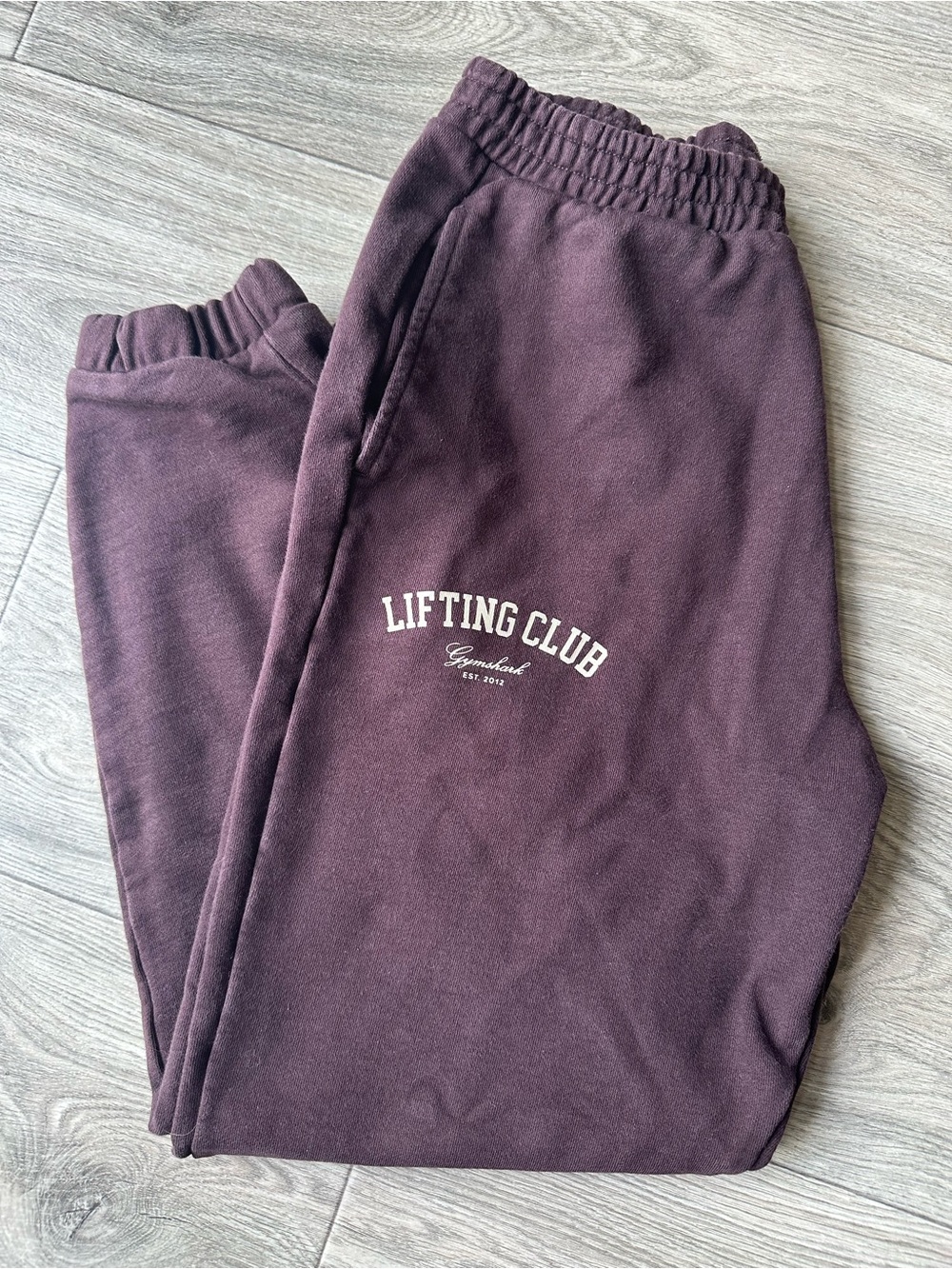 Women’s Gymshark Lifting Club Maroon Sweatpants size small